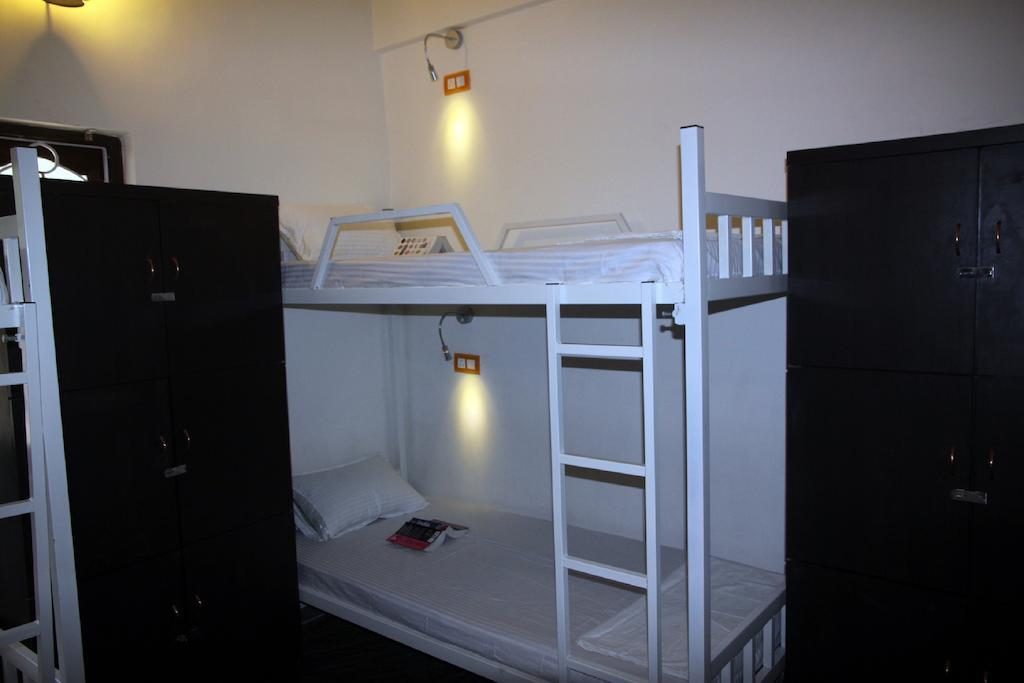 Wanderers Hostel Morjim Chambre photo