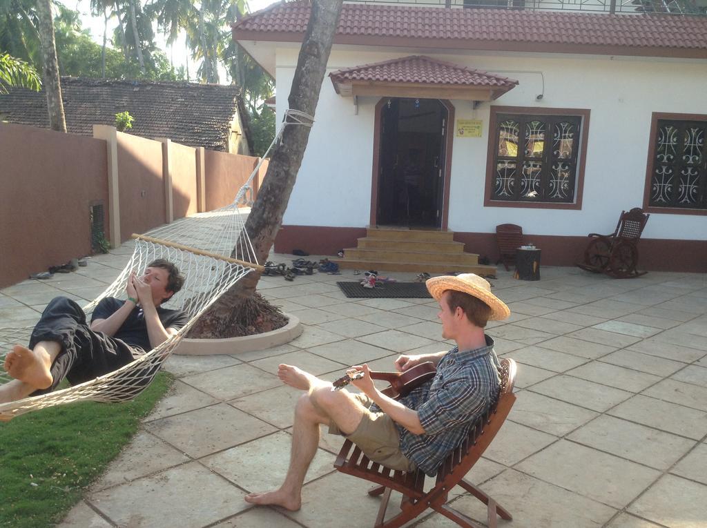 Wanderers Hostel Morjim Extérieur photo